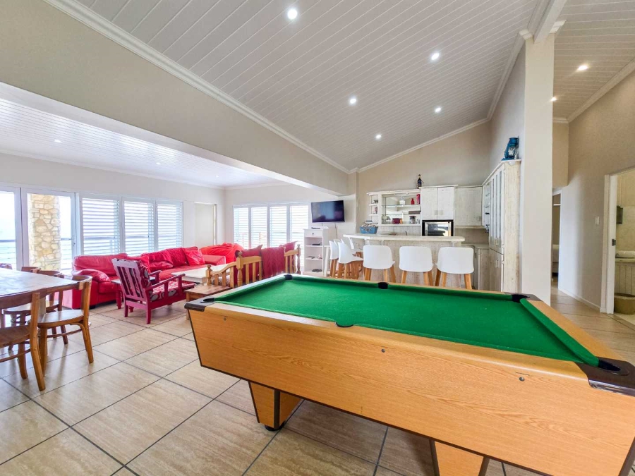 5 Bedroom Property for Sale in Jongensfontein Western Cape